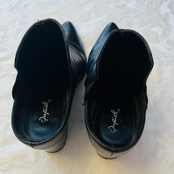 Slip on Boot Shoes - Picture 4 of 5